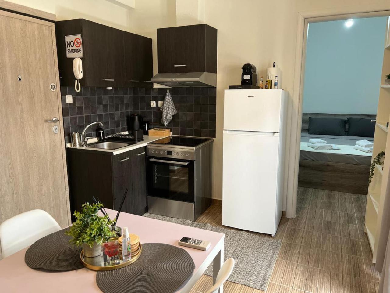 Gk Deluxe Apartment 1 アレクサンドルポリス エクステリア 写真